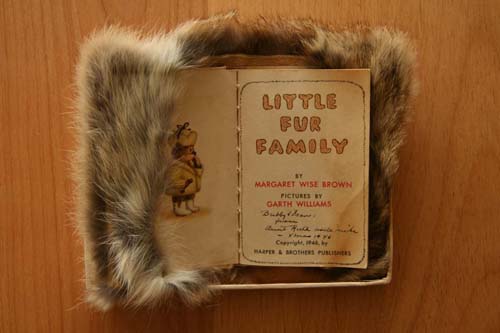 画像: Garth Williams ／ガース・ウィリアムズ 【Little Fur family】初版