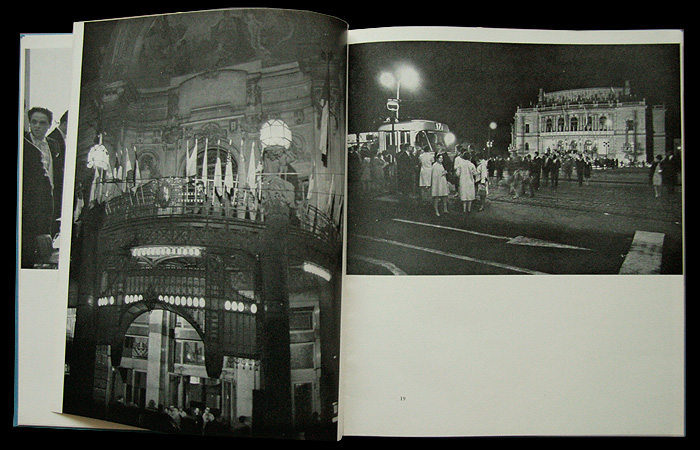 画像: V. Chochola, M. Peterka【prazske jaro ve fotografii】